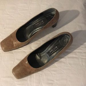 Stuart Weitzman Square Toe Snakeskin Pump Size 7
